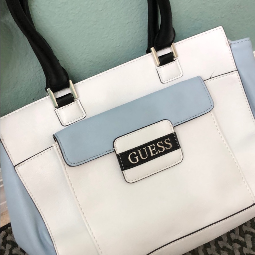 Guess handbag purse